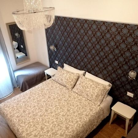 Dante Rooms And Apartment Тренто Экстерьер фото