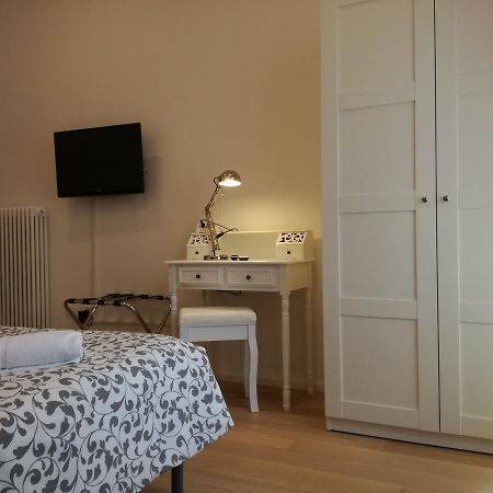 Dante Rooms And Apartment Тренто Экстерьер фото