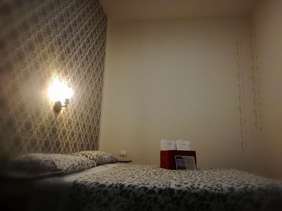 Dante Rooms And Apartment Тренто Экстерьер фото